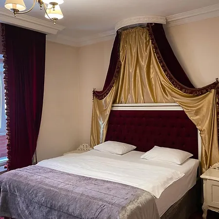 Royal Hotel 4*