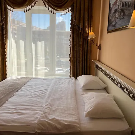 Royal Hotel 4*