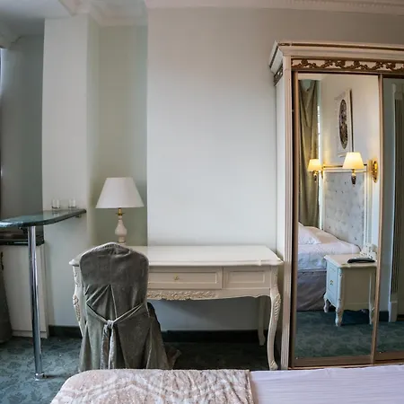Hotel Royal